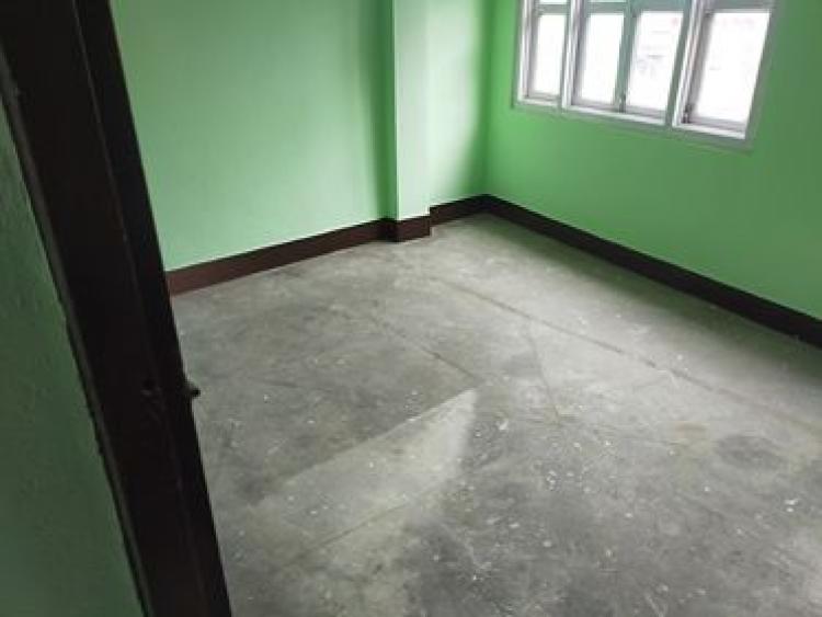 flat for rent in kupondol 4