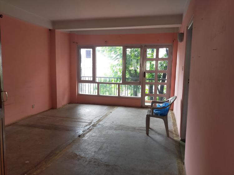 Kupondol flat for rent 4