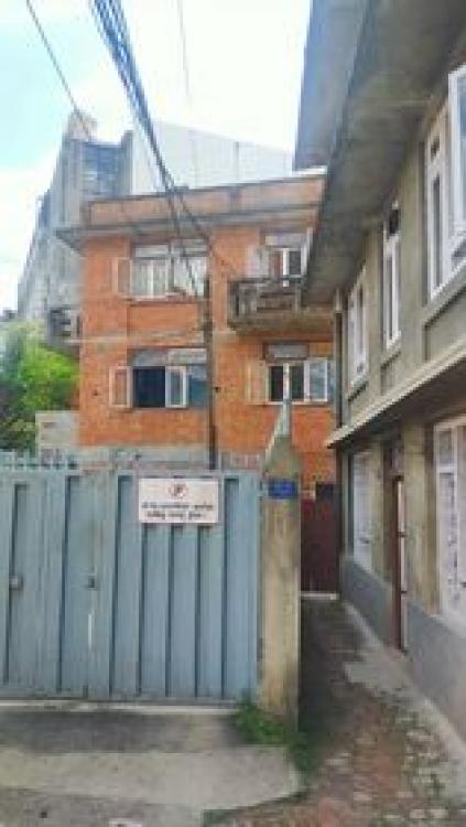Flat For Rent in Kupondole 1