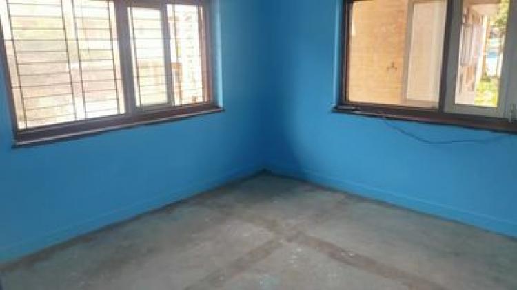 Flat For Rent in Kupondole 9