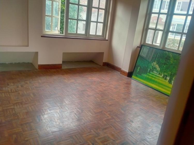 295786010_580613363634566_6136148738032759746_n