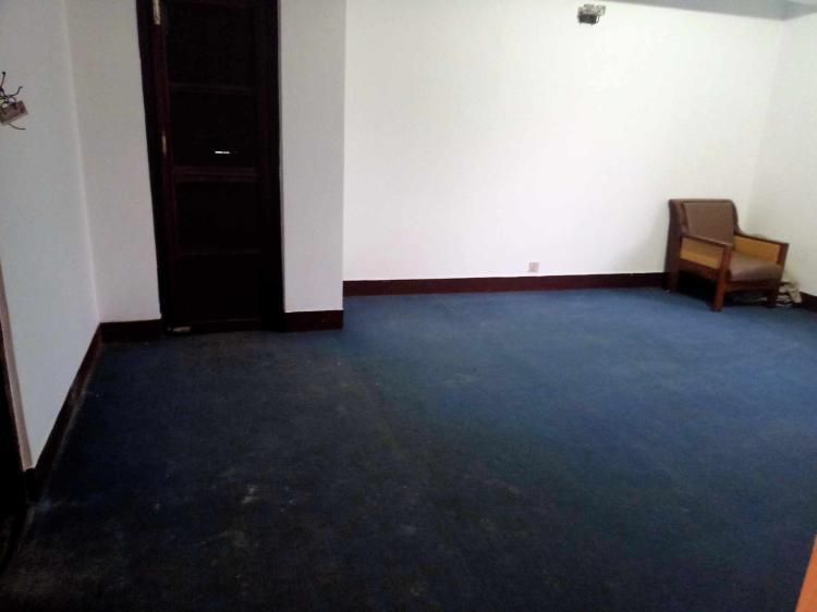 420586394_1072936813905616_5869516665592490087_n6666-750x750