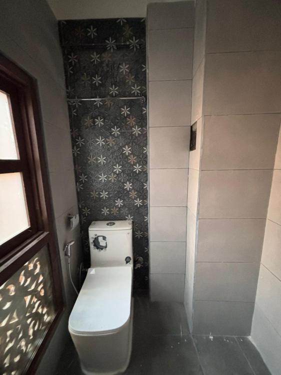 WhatsApp Image 2025-11-05 at 19.22.14 (1)