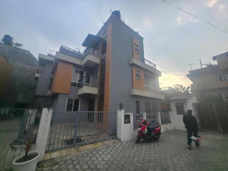 4897d0cf-b3d0-4aad-9d0f-e345c1767eb9