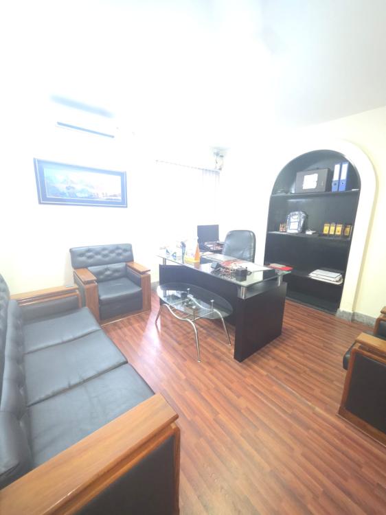 dcbf894d-784c-4d9e-a427-439935c7d18a