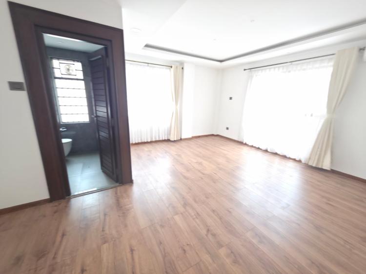 f819c8e3-2421-4ada-8990-f0da7ec81f1d